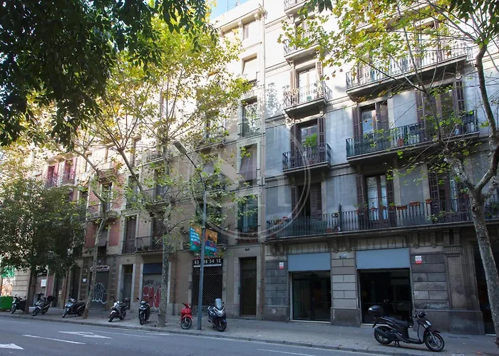 Tranquilo Y Luminoso En El Eixample Barcelona